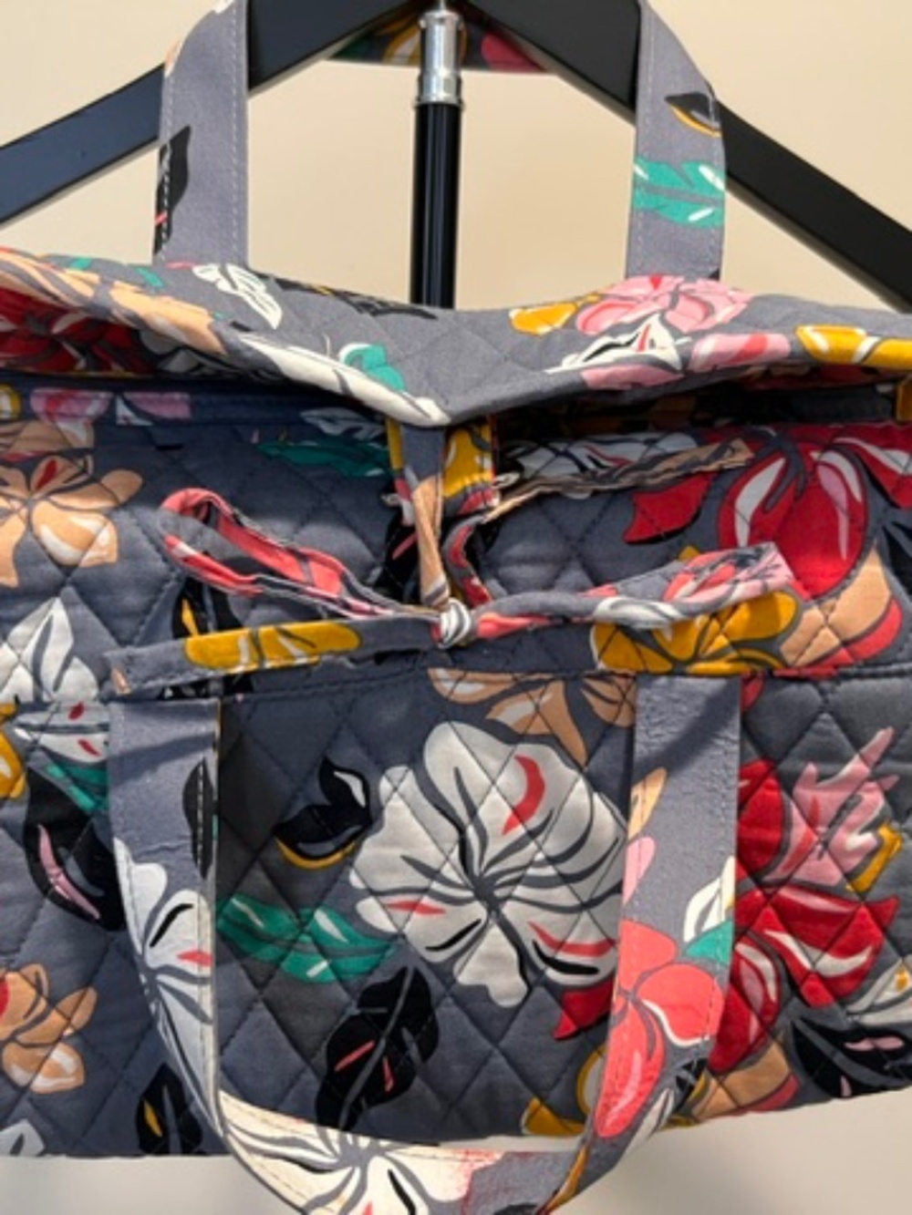 Vera Bradley Coastal Paradise Large Travel Organizer